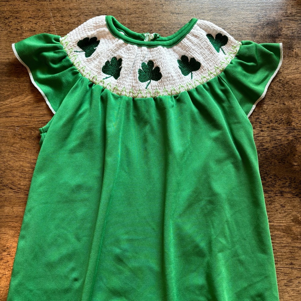St Patrick’s Day Smocked Romper size ?18-24?